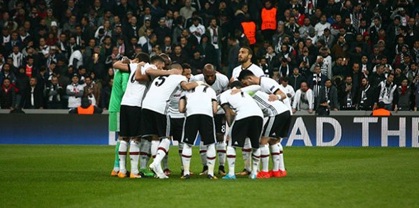 Ve Beşiktaş'ta transfer için flaş karar! 