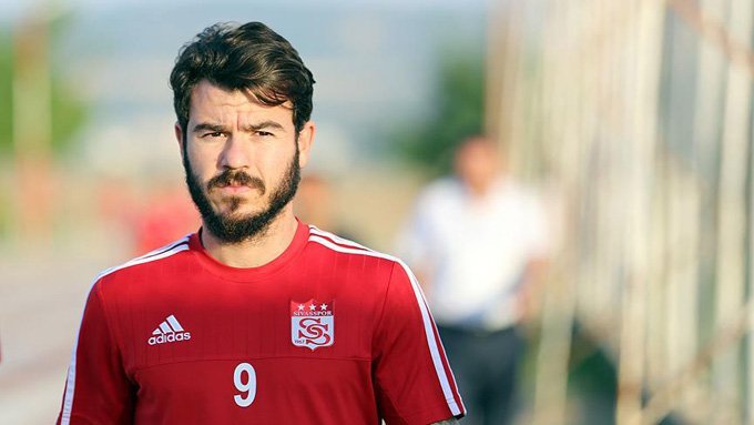 Yekta Kurtuluş: