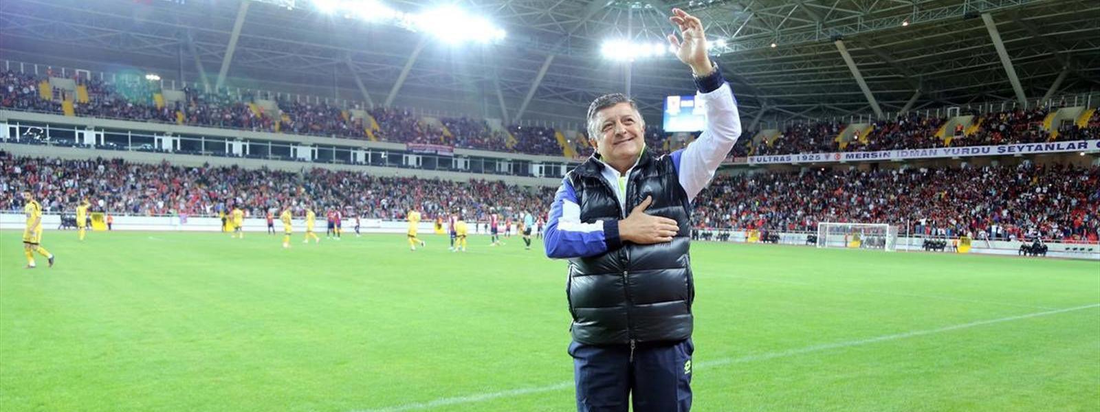 yılmaz hocam a milli takım için veya üç büyükler için hiç teklif aldınız mı? aldıysanız niçin değerlendirmediniz? saygılarımla. sizi seven sonsuz saygı duyan bir yazar.