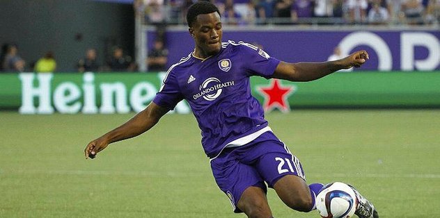  Cyle Larin’e yakın takip