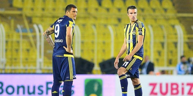 F.Bahçe’nin yıldız forveti ayrılıyor! Anlaşma sağlandı...