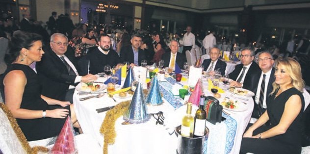  Personele yeni yıl partisi