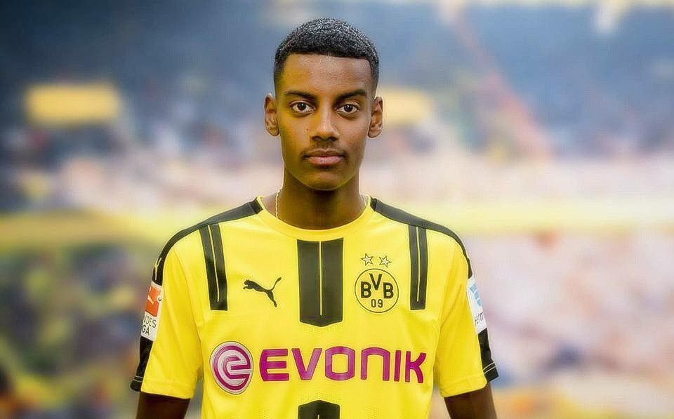 Alexander Isak(Borussia Dortmund, 1999)