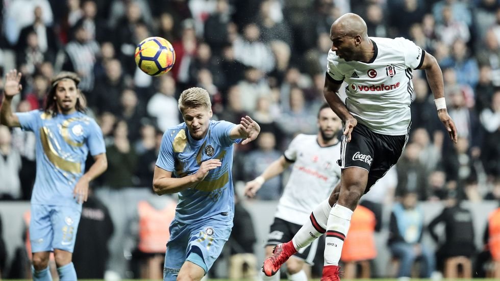 Avrupa, Ryan Babel'i konuşuyor! Hollanda alev alev