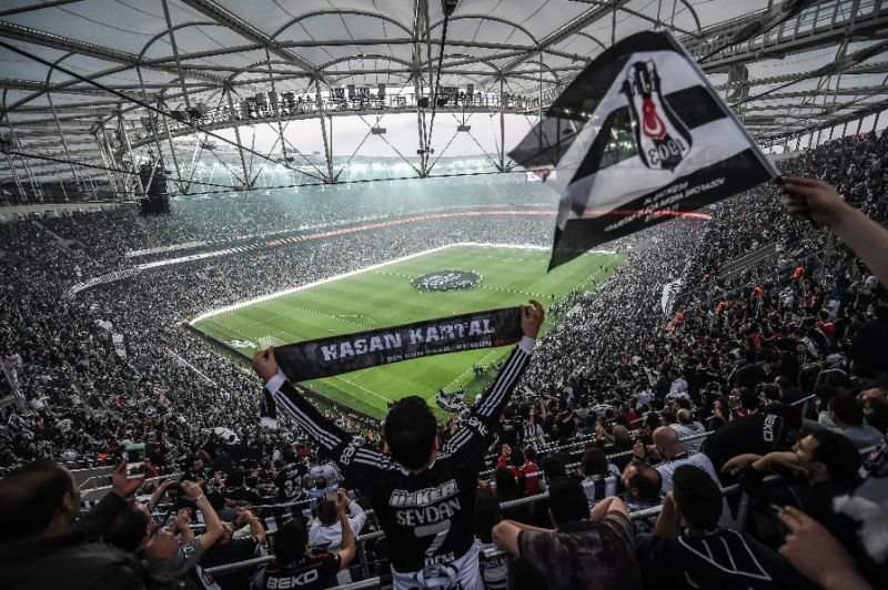 'Bayern Münih yöneticisinden Vodafone Park itirafı