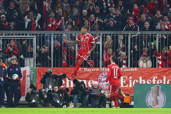 Beşiktaş taraftarları sosyal medyayı salladı! 