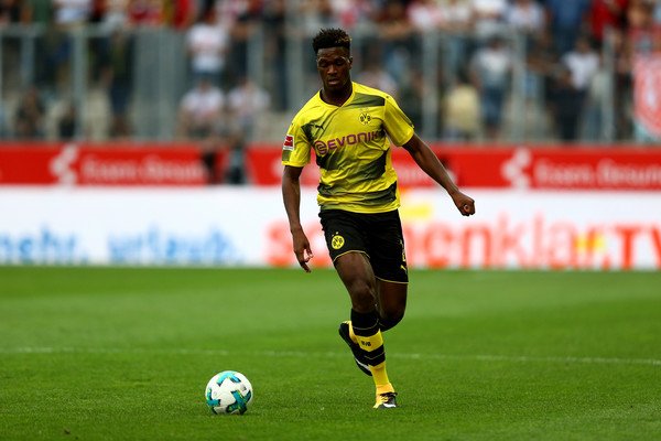 DAN-AXEL ZAGADOU | 10.8 MİLYON EURO | BORUSSIA DORTMUND