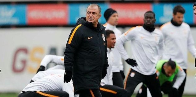 Fatih Terim’den 2 yıldıza hazır ol talimatı!