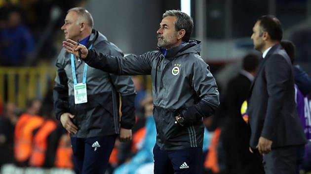 'Fenerbahçe'de isyan! Yıldız futbolcudan Kocaman'a...