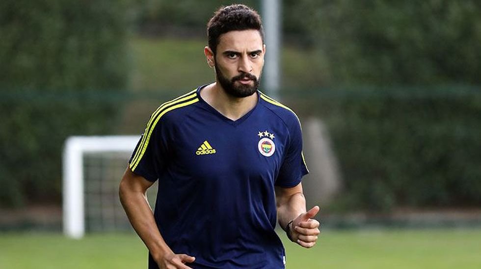 'Fenerbahçe'de Mehmet Ekici'den taraftarlara çağrı