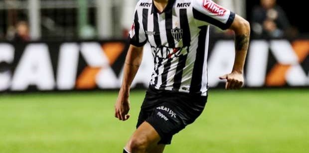 'Fenerbahçe'de sol kanadı uçuracak futbolcu! Transferde son dakika