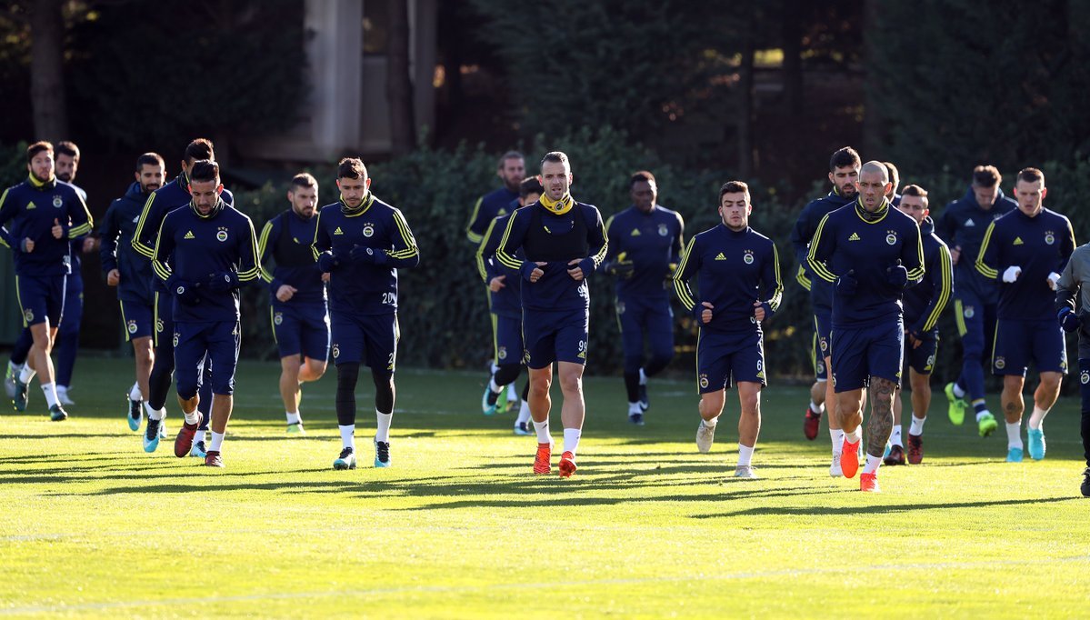 Fenerbahçe'den 2018'in ilk transfer bombası!