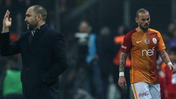 'Flaş! Transferde Tudor'un Wesley Sneijder kararı