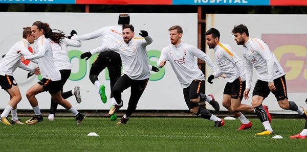 'Galatasaray'da flaş gelişme! İdmanda burnu kırıldı ve ameliyata alındı