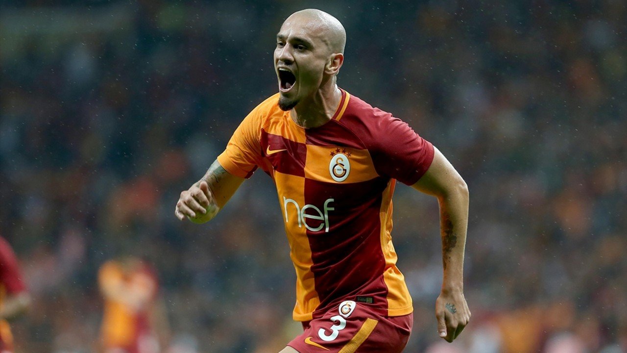 Galatasaray'da Maicon'dan Beşiktaş'a Porto göndermesi