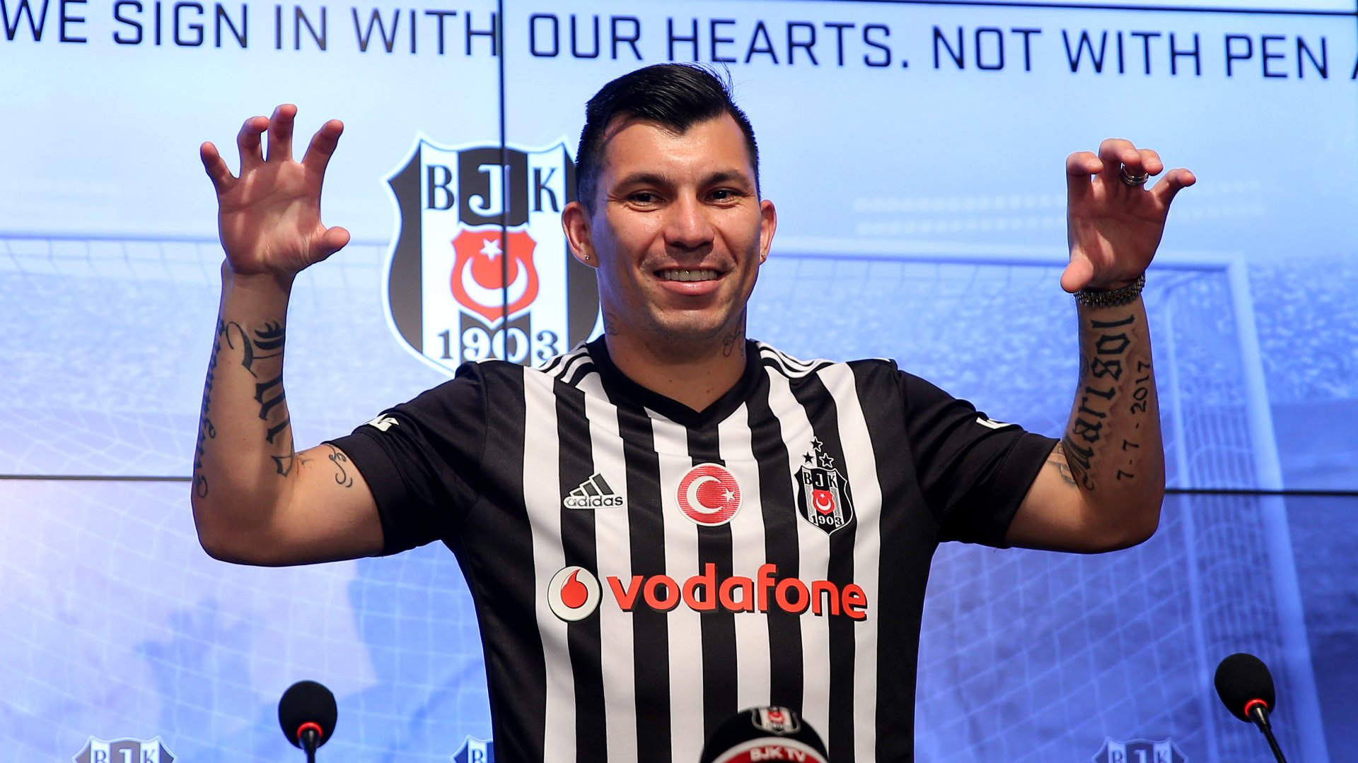 Gary Medel - 7.50 milyon Euro