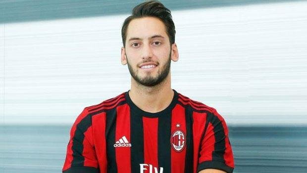 Hakan Çalhanoğlu Türkiye’ye mi dönüyor?