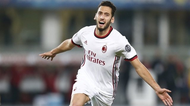 Hakan Çalhanoğlu'dan transfer itirafı! Galatasaray ve Fenerbahçe...