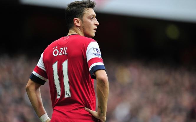 Mesut Özil -18 milyon euro
