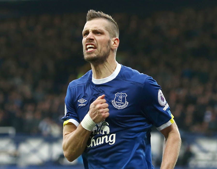 Morgan Schneiderlin - 22.90