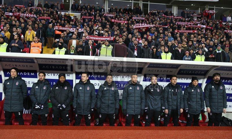 Negredo devre arası çıldırdı! Sebebi...