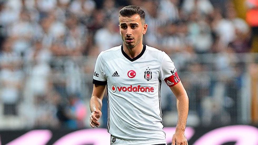 Oğuzhan Özyakup'tan Galatasaray'a gönderme! 
