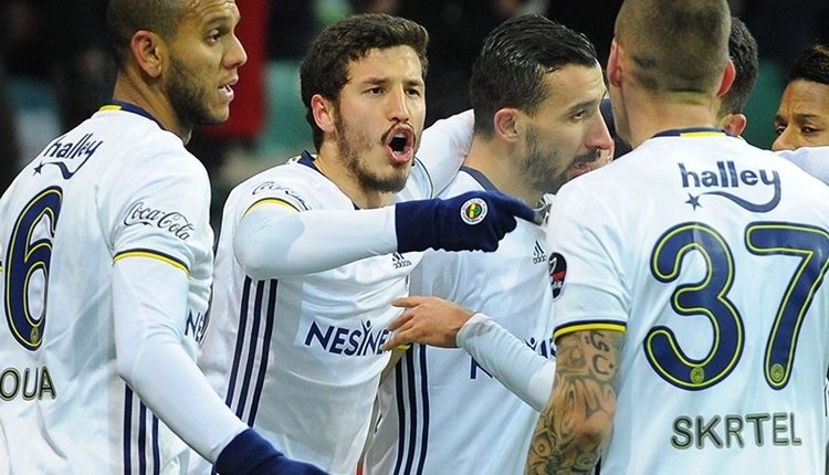'Salih Uçan, Fenerbahçe'ye dönecek mi? Resmen açıkladı