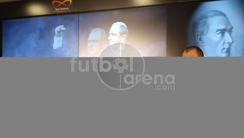 Fatih Terim'in imza töreni