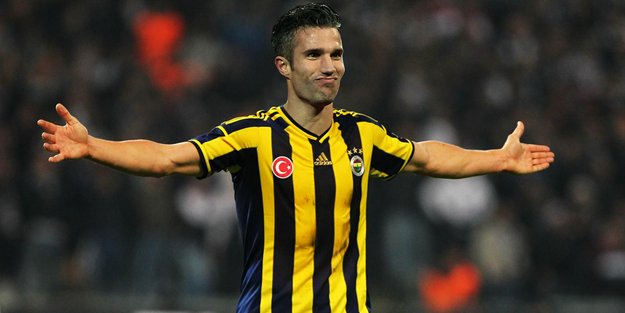 Van Persie transferinde flaş gelişme! 