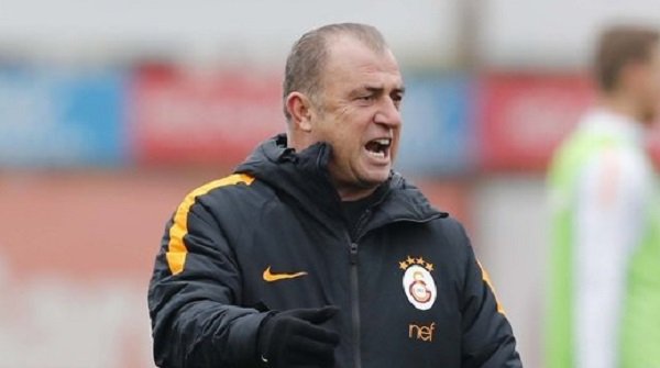 'Ve Fatih Terim'in sol bek transferindeki 2 adayı