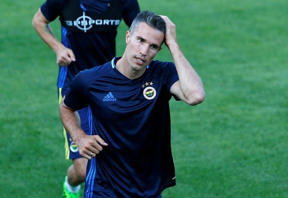 'Ve Fenerbahçe'de Van Persie için flaş karar! Fernandao...