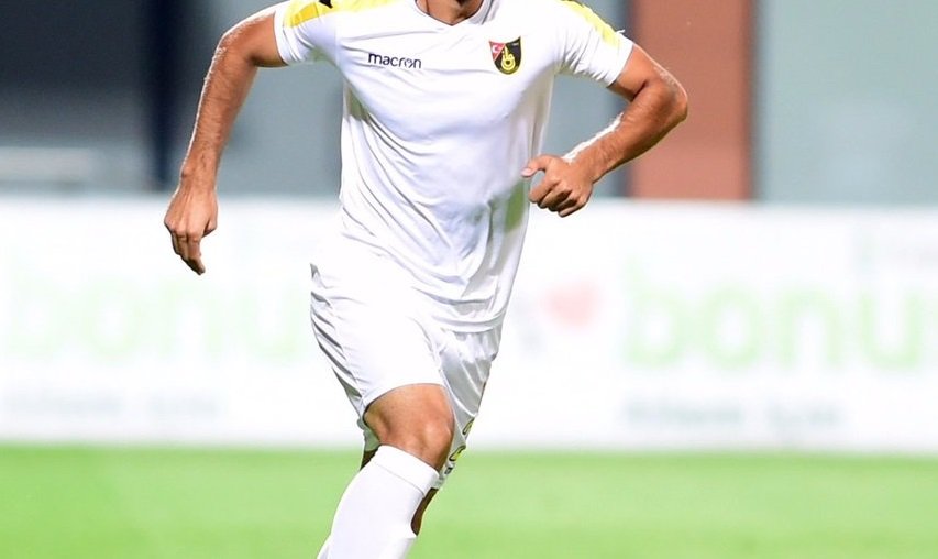  Beşiktaş sağ bek transferinde ısrarcı! Sürpriz isim