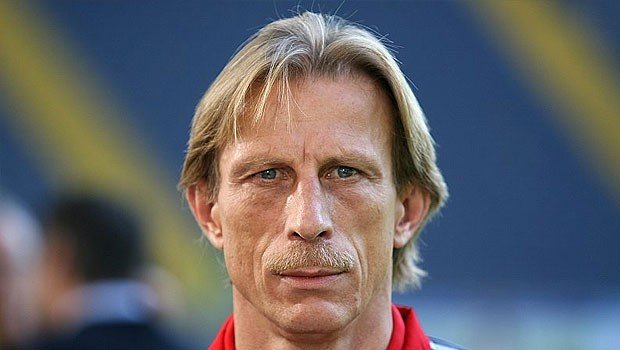 ’’TÜRKİYE’DEN GÖZTEPE, GENÇLERBİRLİĞİ VE ANTALYASPOR’DAN TEKLİFLER ALDIM’’