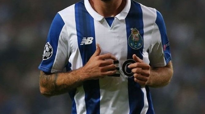 ' Ya Fenerbahçe ya da Everton! Transferde imza zamanı