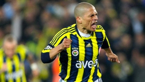 Alex'ten Fenerbahçe taraftarlarını duygulandıran paylaşım