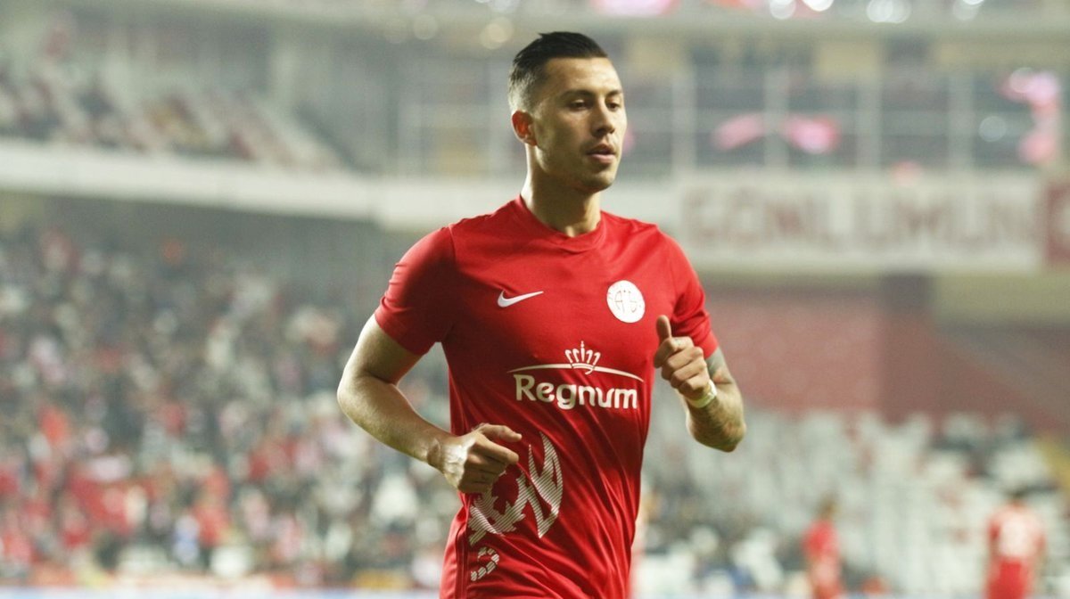 Antalyasporlu Emre Güral'dan iddialı sözler; 