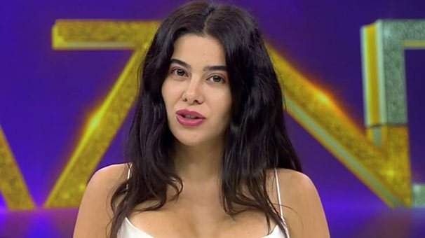 Asena Atalay düğmeye bastı! O haberler için...