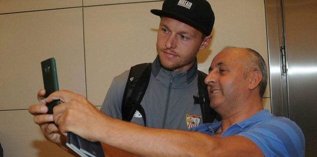 Aykut hoca Kjaer’i aradı