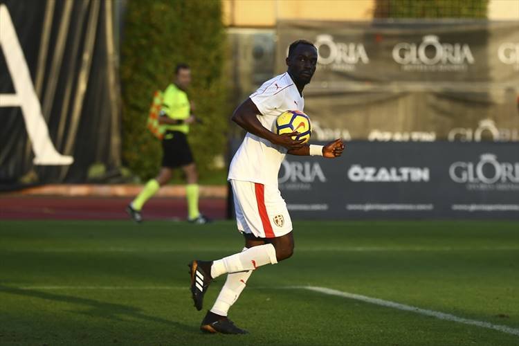 Beşiktaş Skenderbeu maçında bilerek gol yedi