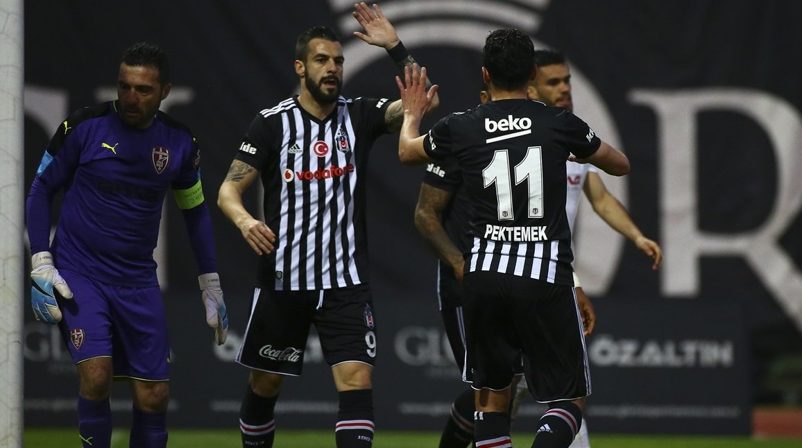 'Beşiktaş'a golcü gelirse kim gidecek? İşte cevabı...