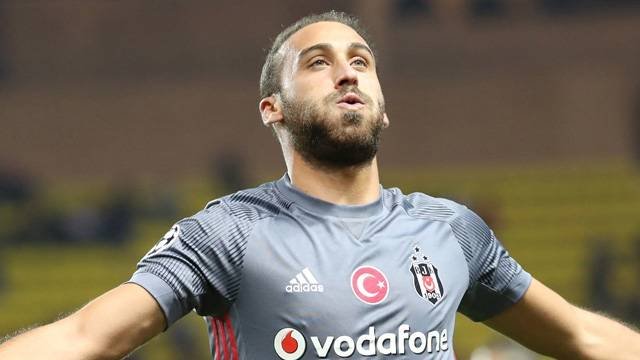 'Beşiktaş'ın eski hocasından Cenk Tosun için şok sözler