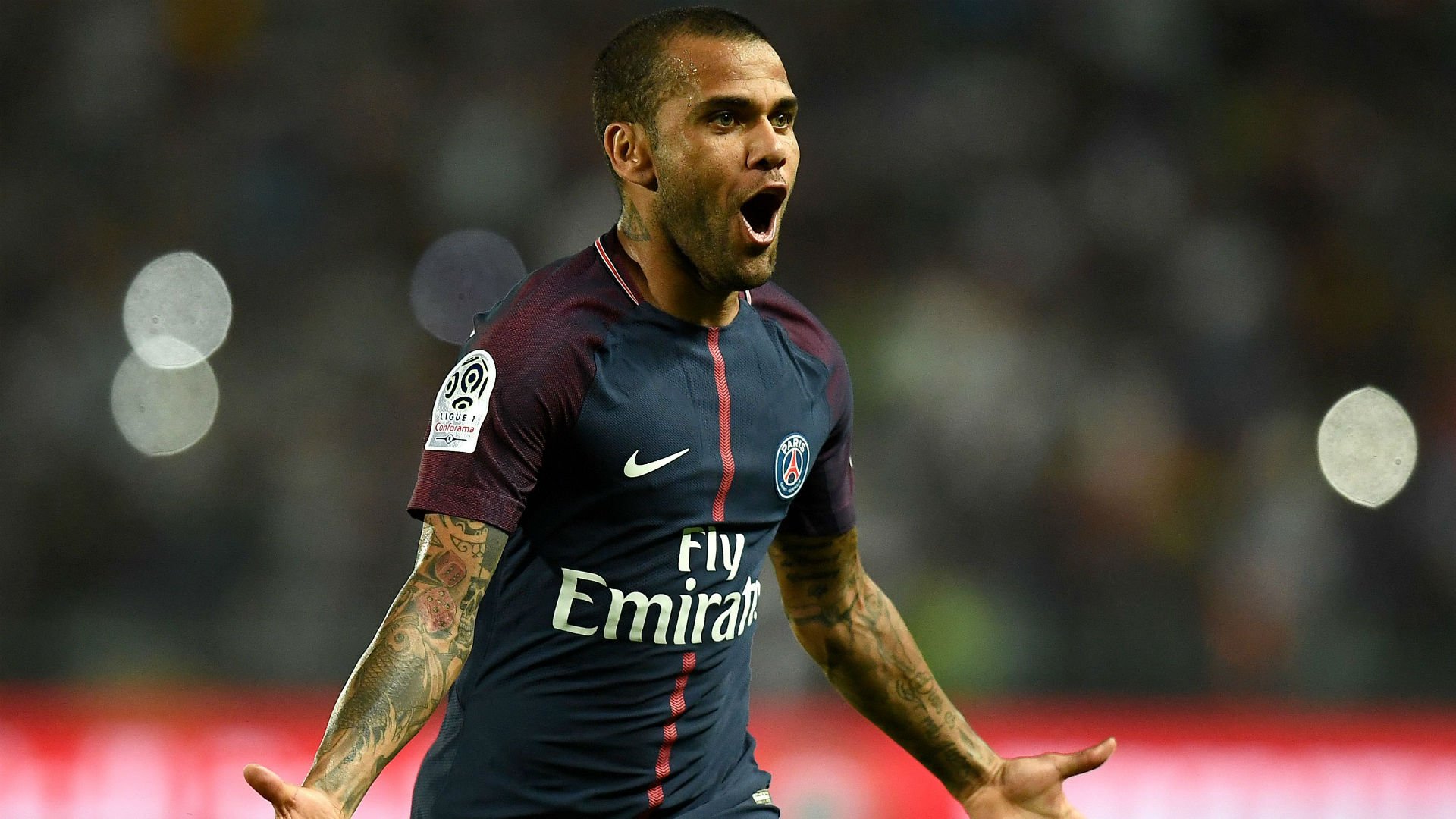 DANİ ALVES