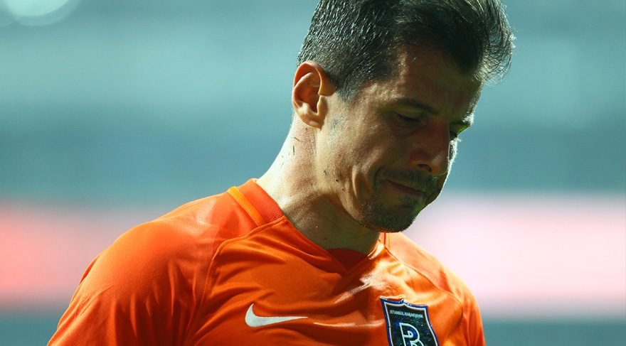 Emre Belözoğlu, Fenerbahçe'ye dönecek mi? Flaş gelişme