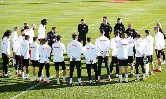 Fatih Terim'den Antalya kampı için flaş karar