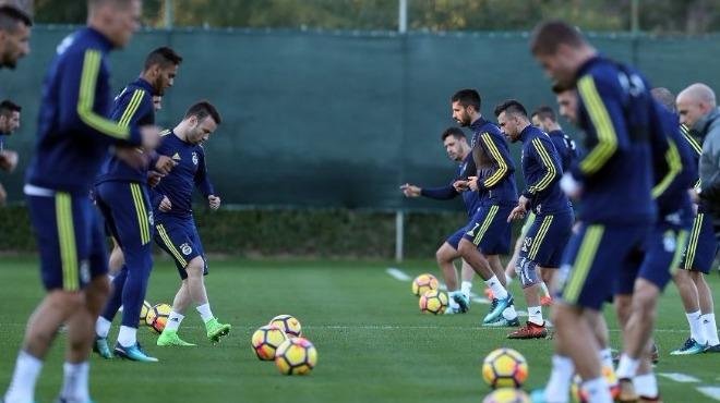 'Fenerbahçe'de yıldızların kafası artık rahat! Transfer kararı