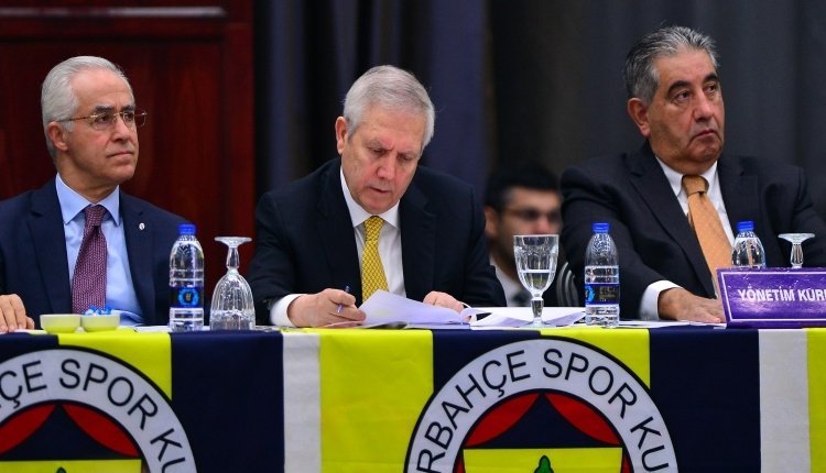 'Fenerbahçe'nin toplam borcu açıklandı