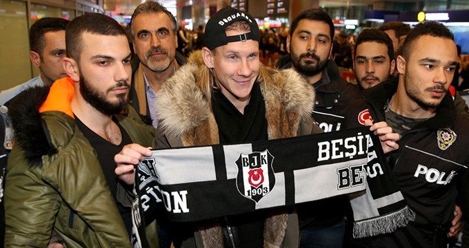 Flaş! Beşiktaş'a Domagoj Vida şoku!