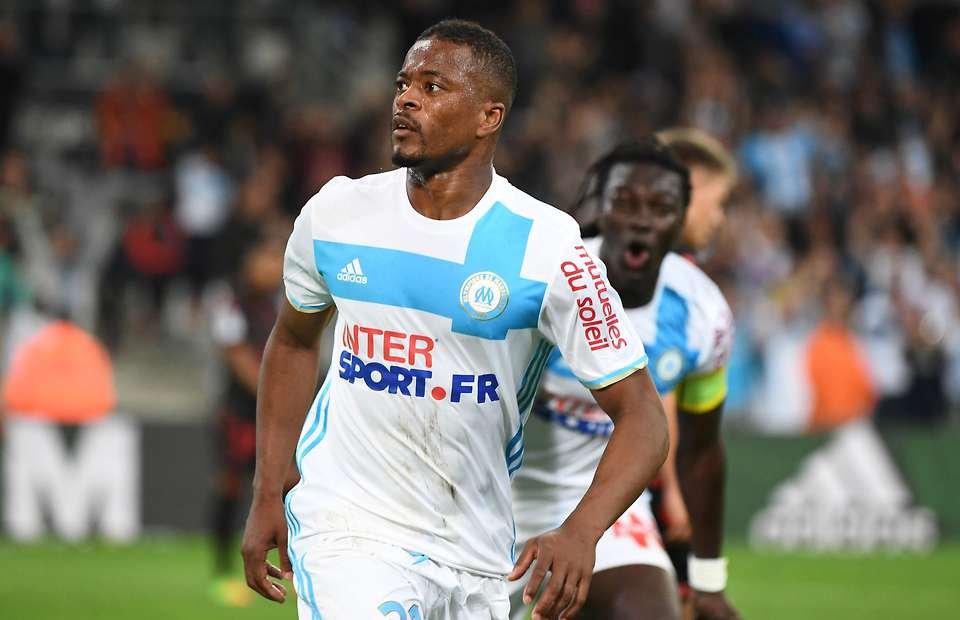 Galatasaray Patrice Evra ile anlaştı mı?