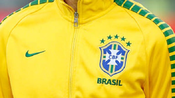 Galatasaray ve Fenerbahçe'den transfer yarışı