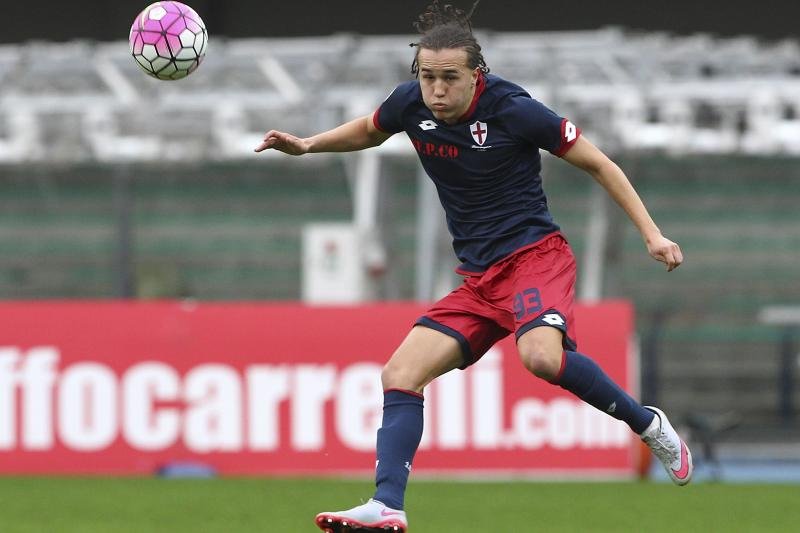 Galatasaray’ın ilgilendiği Diego Laxalt kimdir?